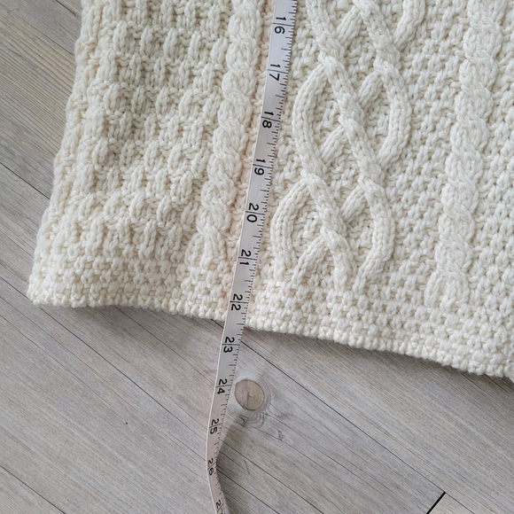 Paul James England Wool Handmade Chunky Button Down Collared Fisherman Sweater - Picture 14 of 15